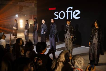 "Algorirebel" dari SOFIE: Pemberontakan Gaya di Tengah Dominasi Digital