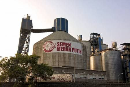Tren Positif Kinerja Produsen Semen Merah Putih di Paruh Pertama 2025