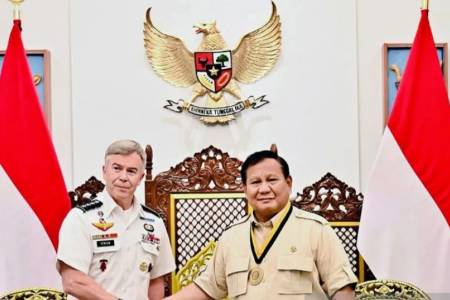 Presiden Prabowo Terima  Medali Kehormatan dari Komando Operasi Khusus AS