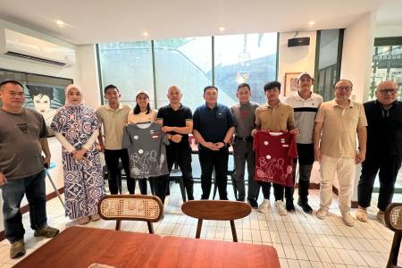 Brigjen Awal Chaeruddin Lepas 5 Atlet Soft Tennis Indonesia untuk Training Campt dan Kejuaraan Asia 2025 di Korea 