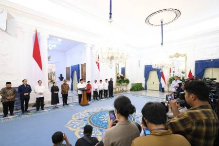 Prabowo; Pmpinan DPR  harus Undang lLangsung Demonstran, Ajak Dialog