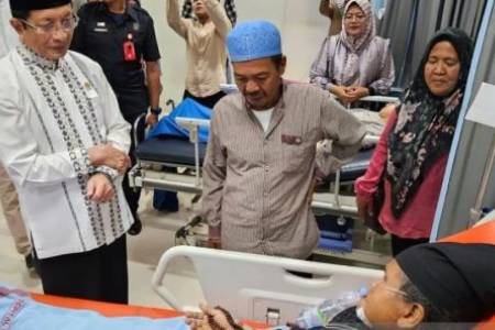 Menag Nasaruddin Umar Beri Bantuan Pembangunan Majelis Taklim yang Roboh di Bogor