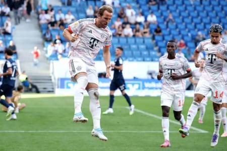Liga Jerman: Bayern Muenchen Gasak Hoffenheim 4-1, Harry Kane 