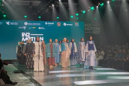  IN2MOTION Fest 2025 Resmi Dibuka, Menteri UMKM:  Jadi Wadah Kreatif untuk Hubungkan berbagai Stakeholder Modest Fashion