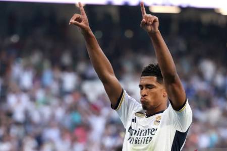 Kalahkan Barcelona 2-1, Real Madrid Menangi El Clasico