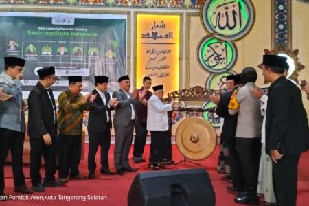 Ma'ruf Amin : Santri Harus Kuasai Ilmu dan Teknologi