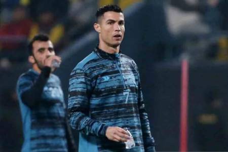 CR7 Isyaratkan Pensiun dari Sepak Bola Profesional 