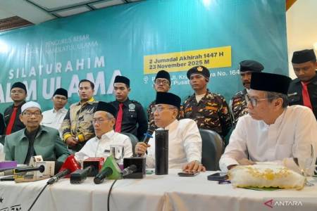 Polemik PBNU, Para Ulama akan Bertemu di Ponpes Lirboyo