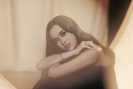 Lyodra Kolaborasi dengan Penggemar di Single Patah Hati Bernuansa Sendu 'Teganya Kau'