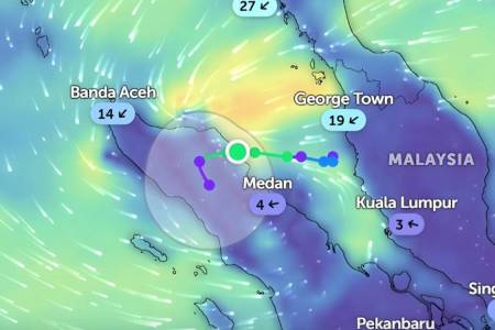 Badai Siklon 04B Bergerak di Selat Malaka