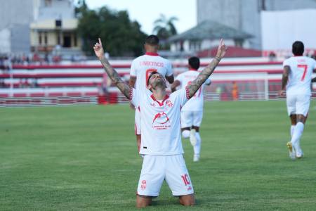 Malut vs Arema 1-1, Hendri Susilo: Kami akan Evaluasi dan Kembali Lebih Baik