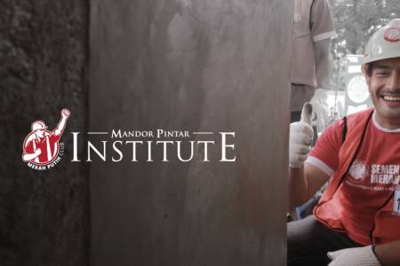 Membangun Negeri dengan Kompetensi, Komitmen Semen Merah Putih Hadirkan SDM yang Mumpuni