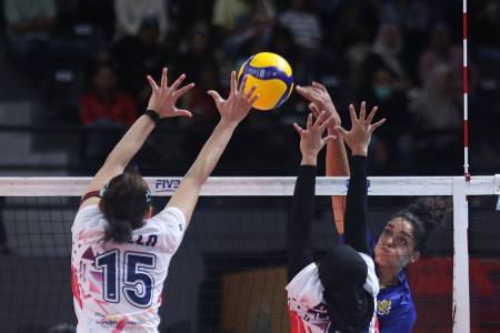 Dominasi Ozsoy dan Plak Antar Electric PLN Libas Livin Mandiri