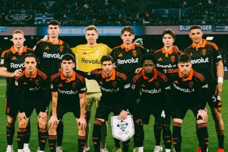 Singkirkan Napoli, Como ke Semifinal Coppa Italia