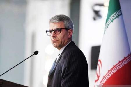 Kemlu Iran Ungkap Teheran Miliki Kak Sah Serang Semua fasilitas AS, Israel