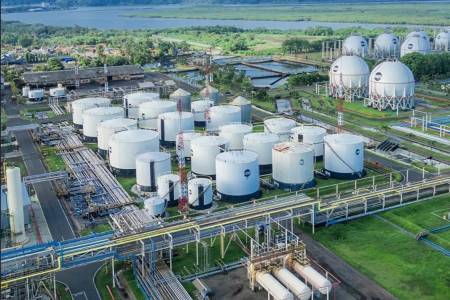 Dirut Pertamina Pastikan Pasokan Energi Aman Selama Mudik