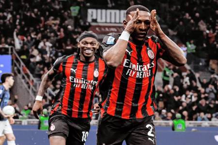 AC Milan Menngi Laga Derby Della Madonina 1-0 !atas Inter Milan di San Siro Milan