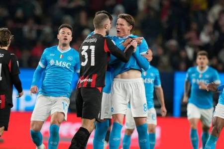 Tekuk AC Millan, Napoli Tempel Inter Milan Dipuncak  Klasemen!