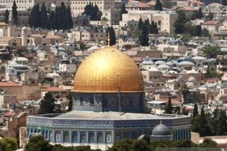 Majelis Hukama Muslimin Kecam Keras Penyerbuan Masjid Alqsa oleh Zionis Israel