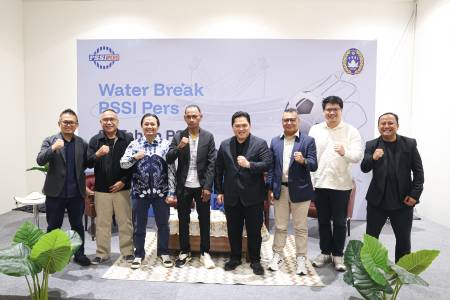 HUT ke-96 PSSI: Optimisme Menuju Piala Dunia 2030 Menguat dalam Water Break PSSI Pers
