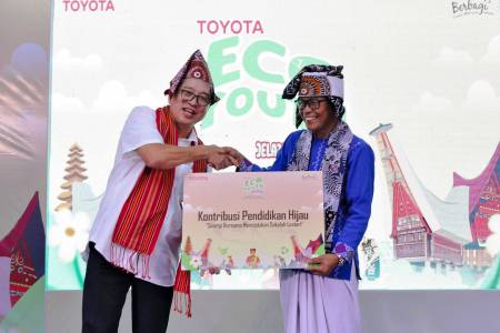 Toyota Indonesia Ajak Generasi Muda Bumi Toraja Peduli Lingkungan