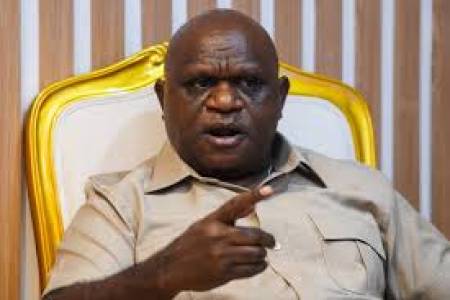 Menteri HAM: Kritik Feri Amsari Tak Perlu Dipolisikan