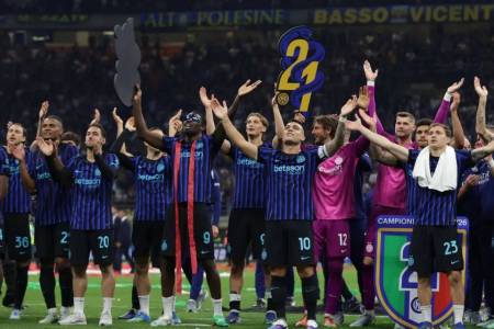 Hajar Parma 2-0 di Giuseppe Meazza, Inter Milan Pastikan Juara Liga Italia Serie A ke-21