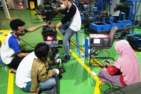 Kurangi Polusi Udara; Mahasiswa ITS Ciptakan Katalitik Konverter