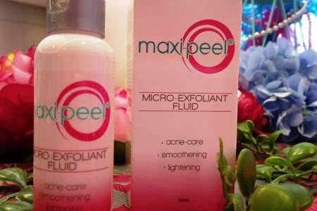 Kulit Cerah, Cantik & Awet muda; Dengan Maxi-Peel Micro-Exfoliant Fluid