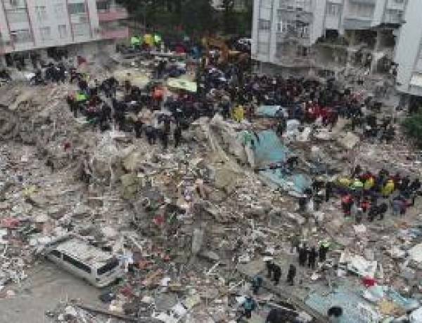1.200 Orang Tewas Akibat Gempa Dahsyat Guncang Turki hingga Suriah