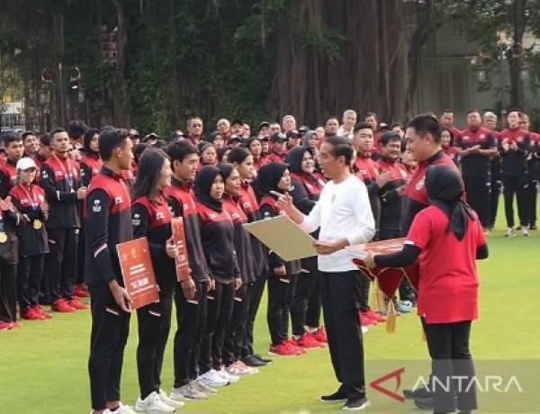 Presiden Jokowi Berikan Bonus Sea Games 2023 Senilai 289 Milyar, Ini Pesan Pentingnya!