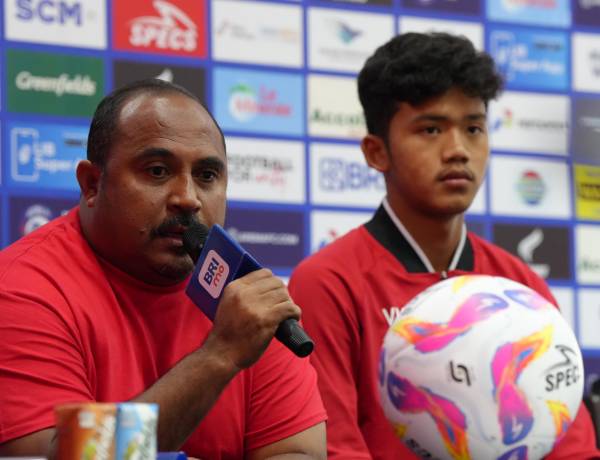 Liga 1 2024/2025: Imran, Waspadai Catatan Laga Kandang Arema