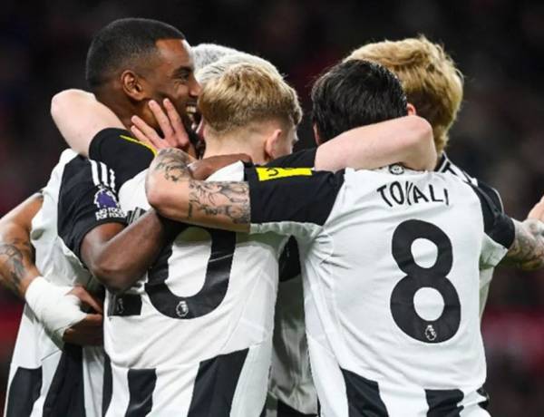 Liga Inggris 2024/2025:  Newcastle Permalukan Manchester United dengan Skor 2-0