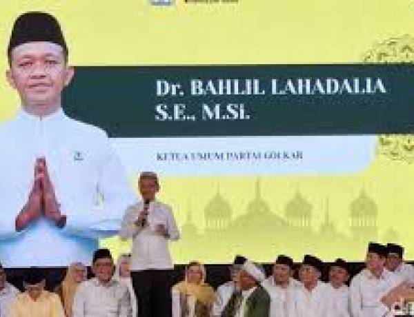 Meski Belum Lulus, Bahlil Sudah Pamer Gelar Doktor