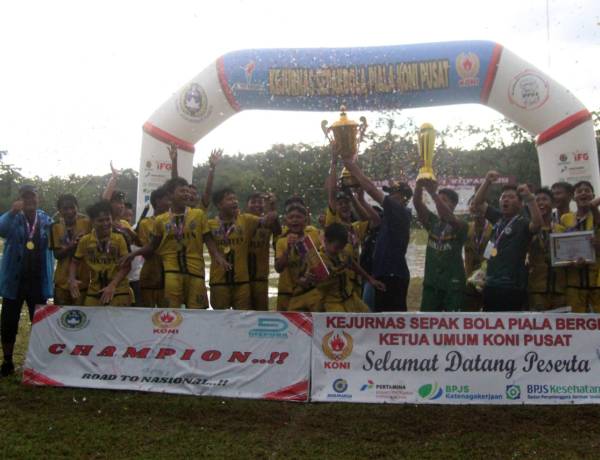 Final KU-14: Sixteen Tangerang Taklukkan Putra Pakuan, Angkat Trofi Juara Piala Ketum KONI ke-VI 2025