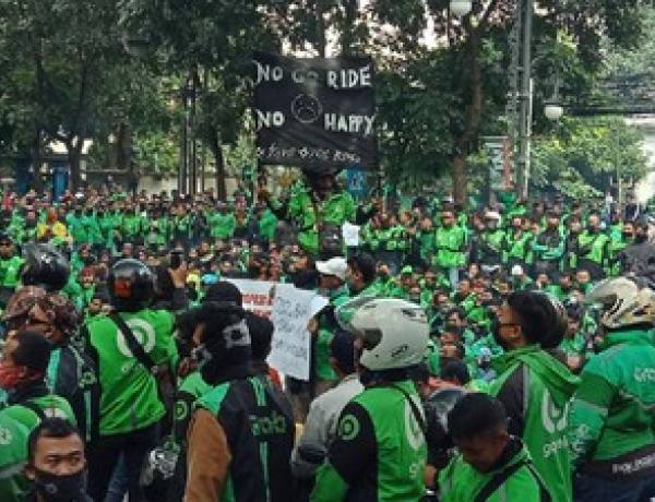 Hindari 3 Lokasi Ini, Hari Ini Ada Demo.Besar-besarab Ojol!