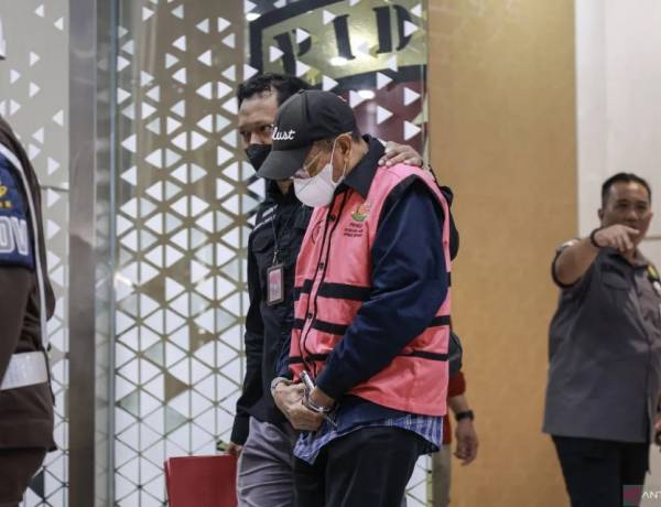 Kejagung RI  Geledah Rumah Tersangka korupsi Sritex