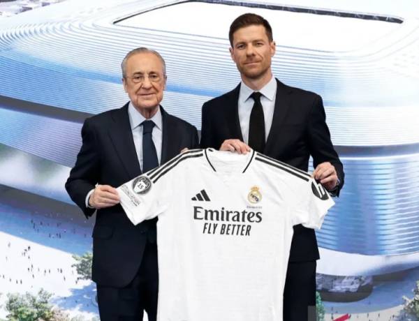 Xabi Alonso Tangani Real Madrid