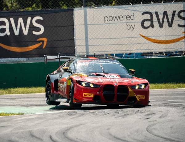 Ashley Sutton Hadir untuk Temani Sean dan Darren di Monza