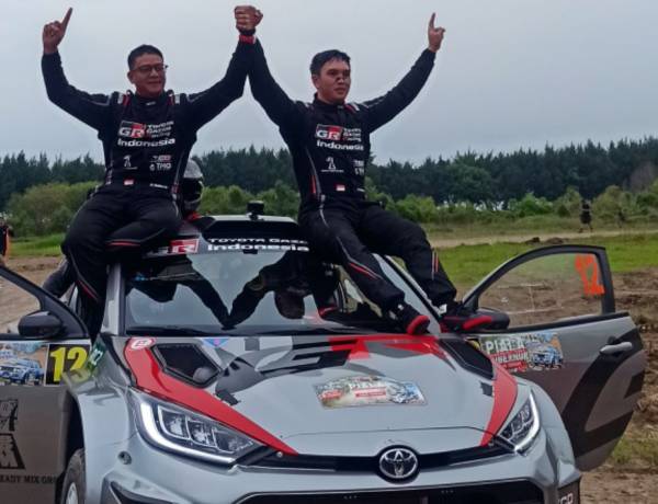 Ryan Nirwan-Adi Indiarto Puncaki Kejurnas Sprint Rally Semarang dengan GR Yaris Rally2