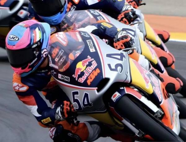 Pembalap Muda Indonesia Veda Ega Pratama Start dari Posisi 2  pada Seri 4 Red Bull Rookies Cup 2025