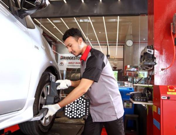 Pastikan Ban Aman Saat Roadtrip Libur Sekolah