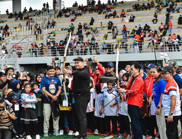 Menpora Dito Dukung Kejurnas Junior MilkLife Archery Challenge 2025