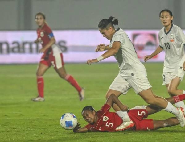 Timnas Putri Indonesia Tundukan Kirgistan 1-0 Melalui Sepakan Isa Warps