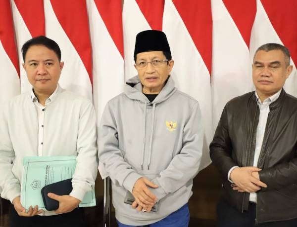 Bertolak ke Jedah Dampingi Kunjungan Presiden, Menag: Bahas Kampung Haji