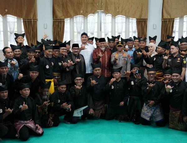 Menpora Dito Ariotedjo Hadiri Pelantikan  Sumbar Periode 2025–2029