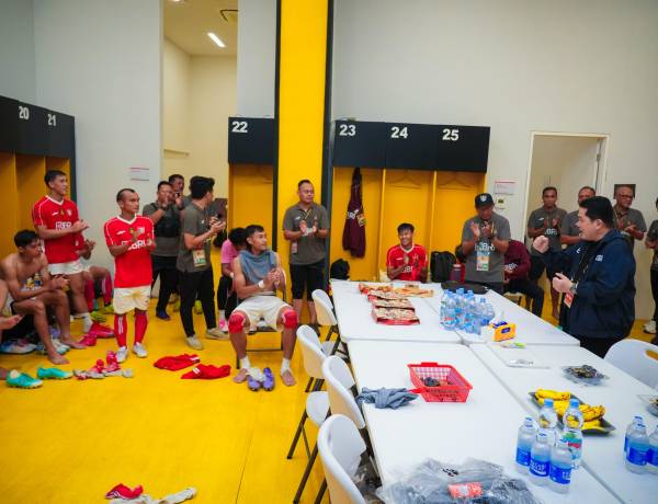 Erick Thohir Puji Pemain Liga Indonesia All Stars Usai Laga Pembukaan Piala Presiden 2025