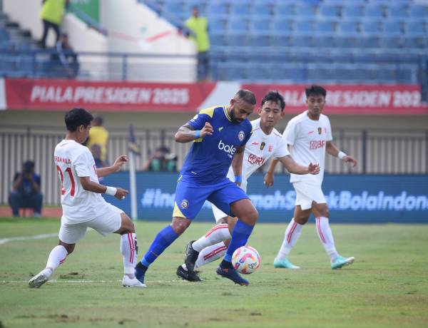 Piala Presiden 2025: Liga Indonesia All Star vs Arema FC 2-2