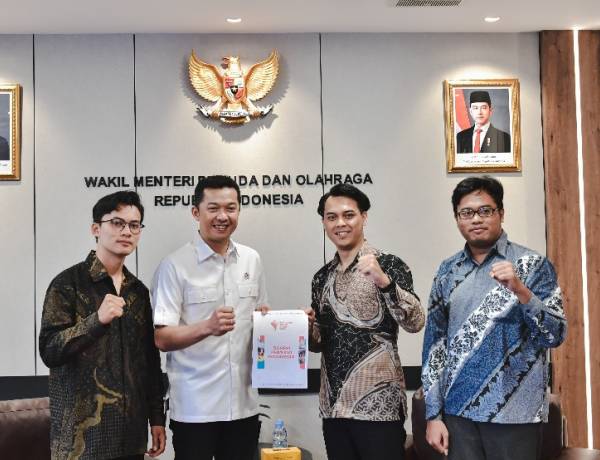 Wamenpora Apresiasi Program West Java Youth Sustainability Impact 2025 di Bandung