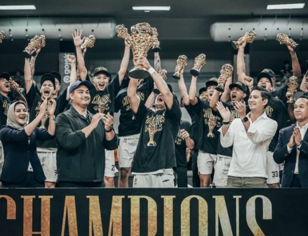 Hadiri Final IBL 2025, Ketum Perbasi Budisatrio Optimis Basket Indonesia Terus Meningkat